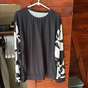 Stylish Black and White Women's Blouse